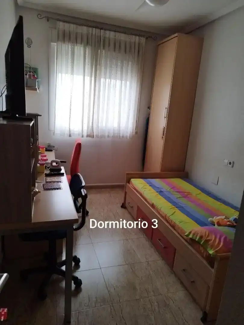 Habitación de Dúplex en venta en Murcia con Aire acondicionado, Trastero y Amueblado