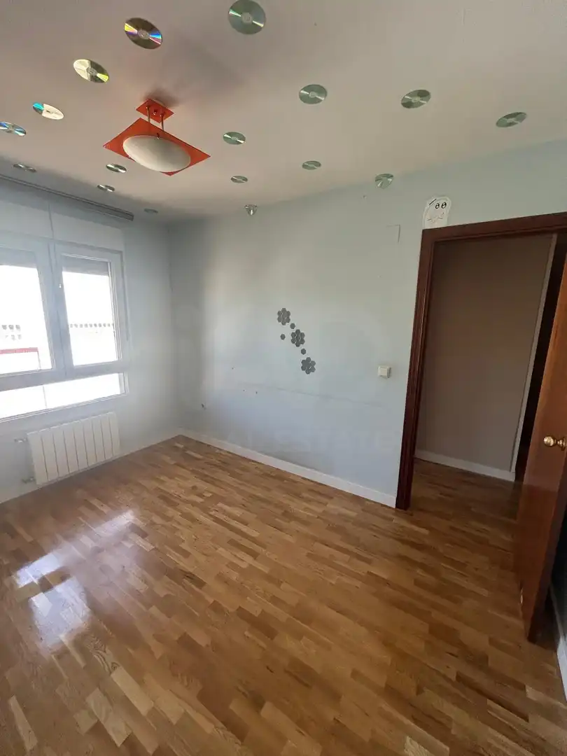 Casa adosada en venda en San Andrés del Rabanedo amb Calefacció i Terrassa