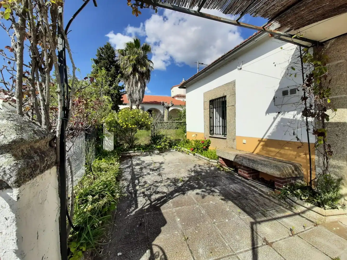 Exterior view of Houses for sale in Ceclavín  with Air Conditioner, Heating and Private garden