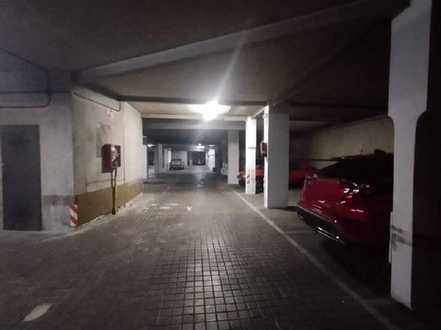 Garaje en Venta en Diamante... en Los Rosales