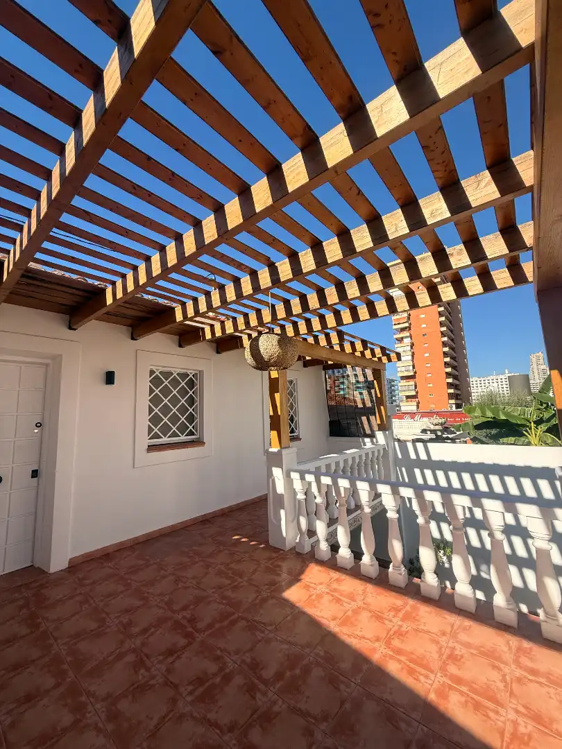 Bungalow with garden to rent in Rincón de Loix