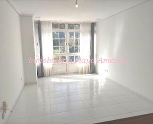 Living room of Flat for sale in Nigrán  with Balcony