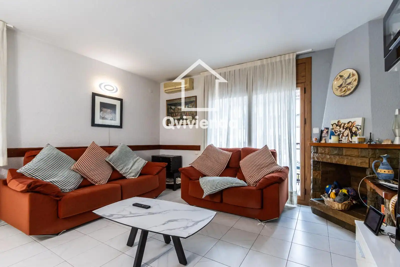 Living room of Detached homes for sale in Parets del Vallès  with Air Conditioner, Heating and Private garden