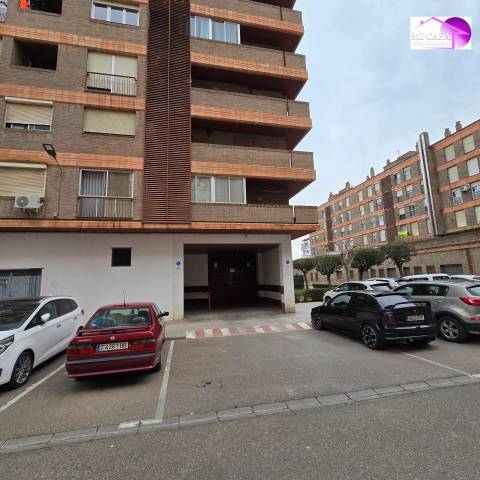 Garaje en Venta en Plaza de Toros - Barón de Warsage