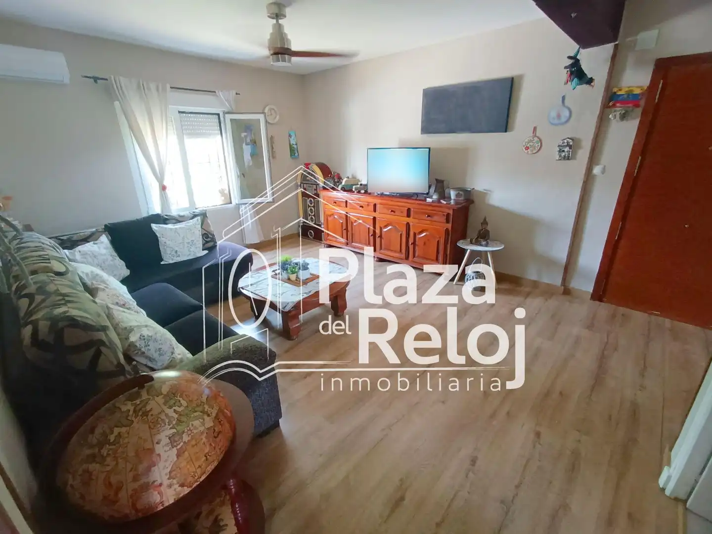 Wohnzimmer von Fabrikhallen zum Verkauf in Talavera de la Reina mit Heizung