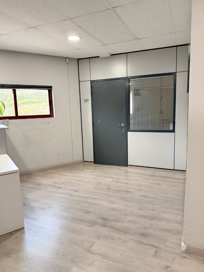 Industrial buildings to rent in Zona Industrial