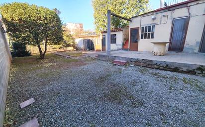 Jardí de Casa o xalet en venda en Terrassa amb Aire condicionat, Calefacció i Terrassa