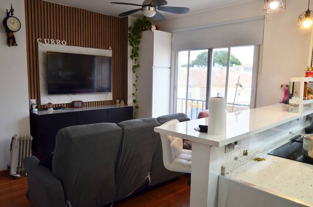 Piso en Venta en Calle Lope de Rueda en Fuente Alegre - El Chaparral - Los Morales