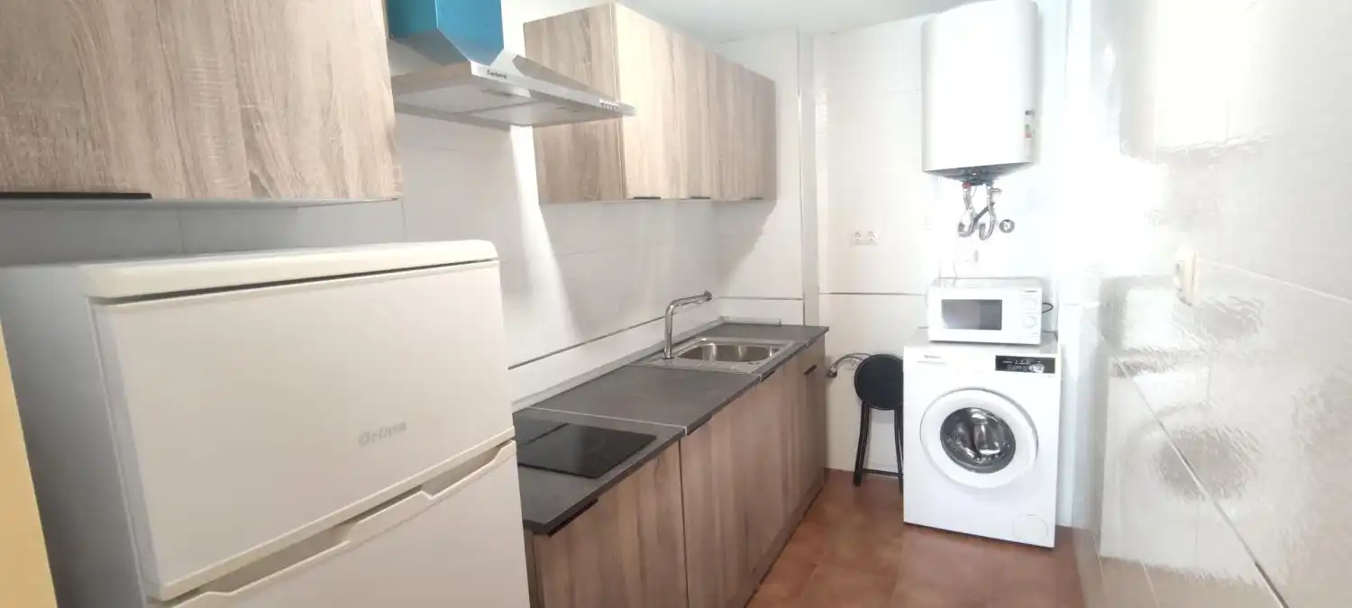 Küche von Wohnung zur Miete in Las Gabias mit Klimaanlage, Terrasse und Möbliert
