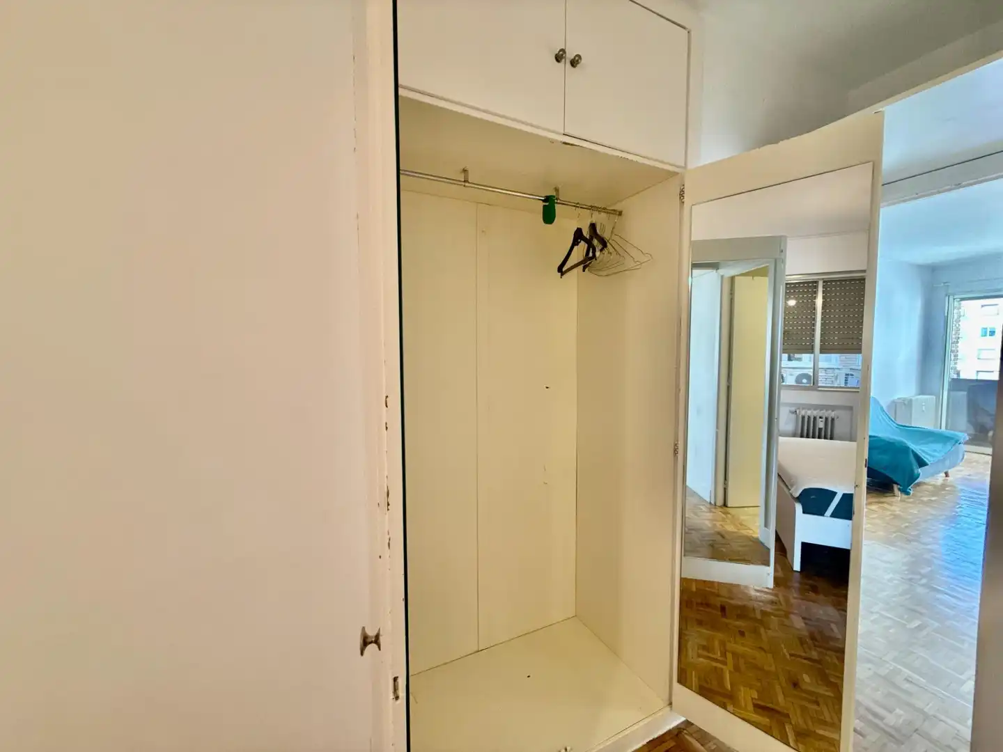 Habitación de Apartamento de alquiler en Madrid con Aire acondicionado, Calefacción y Terraza