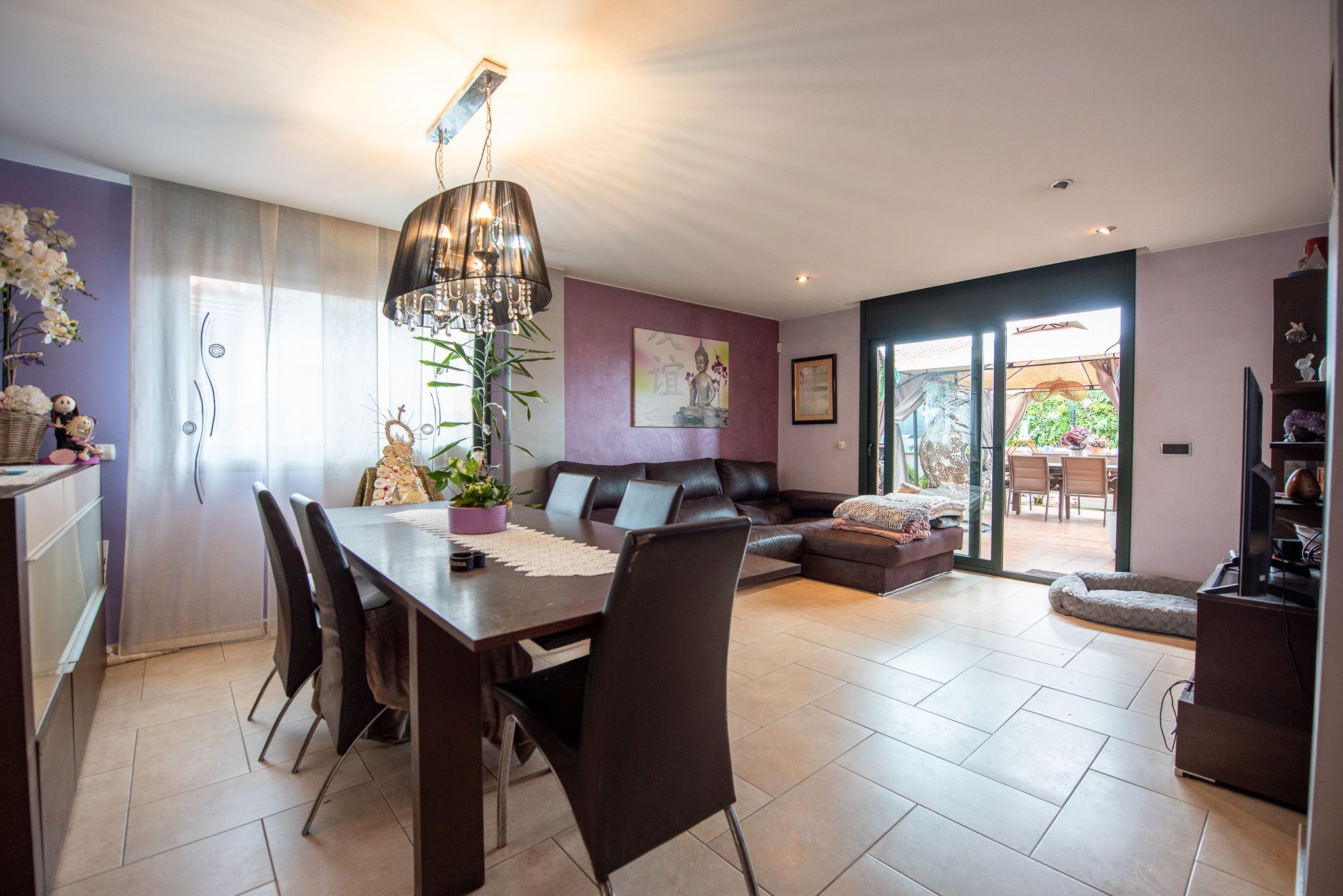 Sala d'estar de Casa o xalet en venda en Campllong amb Aire condicionat, Calefacció i Jardí privat
