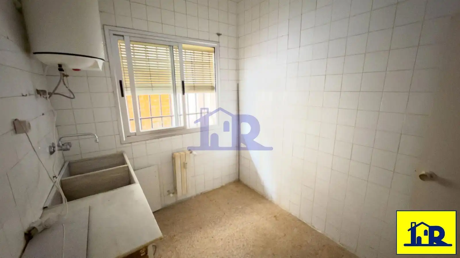 Cocina de Piso en venta en Cuenca con Calefacción y Terraza