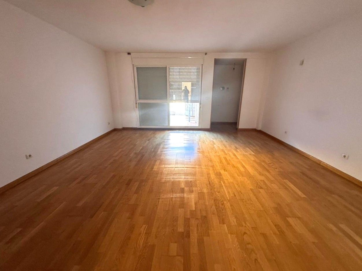 Living room of Single-family semi-detached for sale in María de Huerva  with Heating, Private garden and Parquet flooring