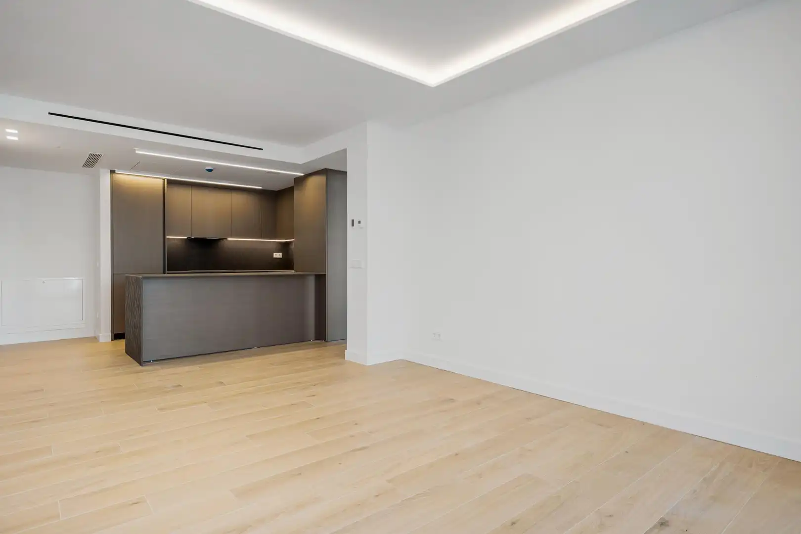 Apartamento con piscina en venta en Puerto Deportivo, imagen 7