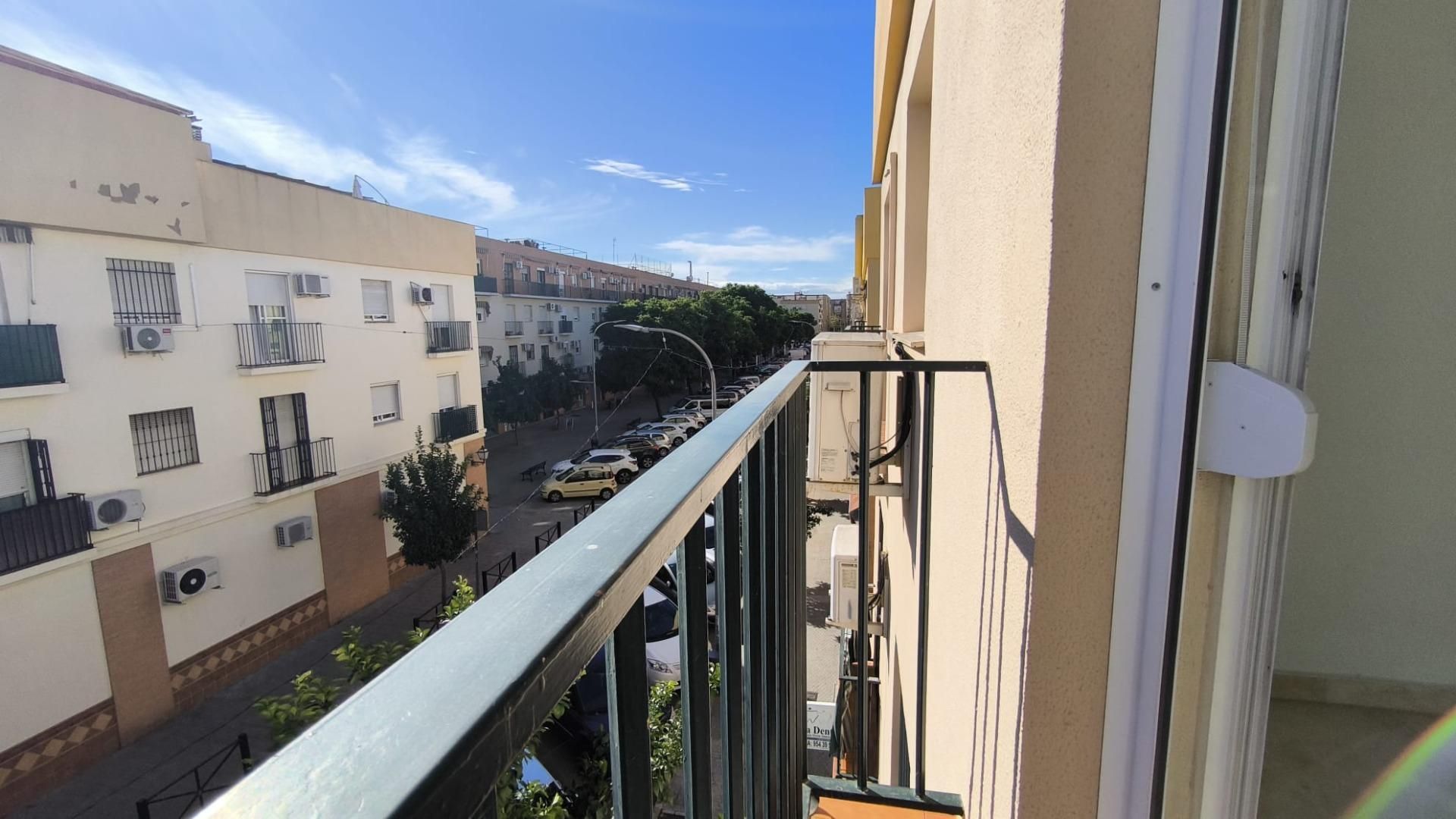 Balcony of Flat to rent in Camas  with Air Conditioner, Terrace and Balcony
