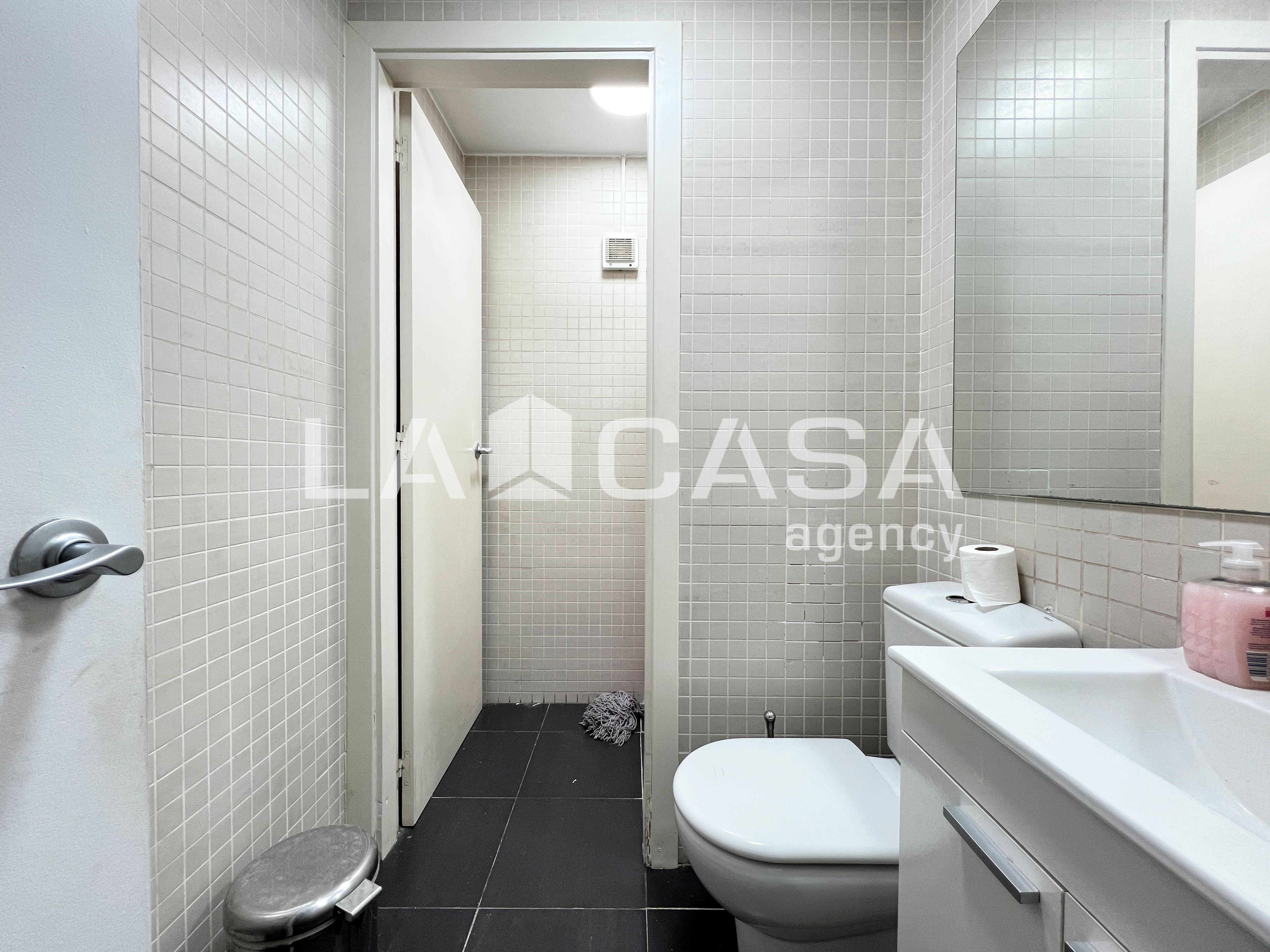 Local en venda en Badalona