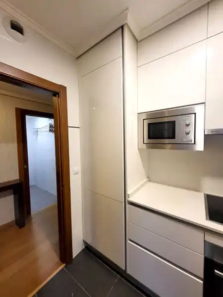 Apartamento de alquiler en Rúa Tomás A. Alonso, Berbés - Peritos