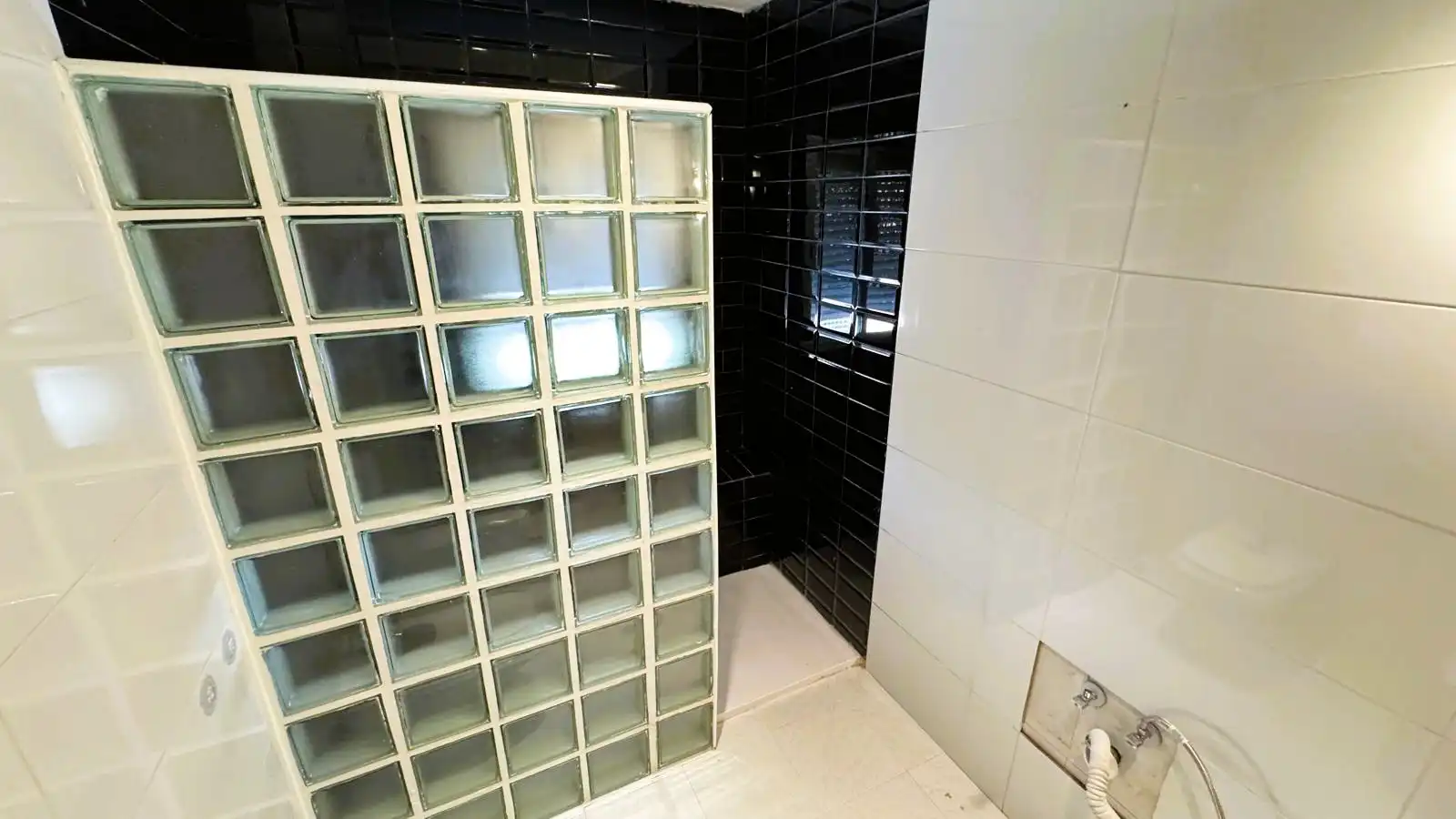 Bathroom of Flat for sale in El Álamo  with Heating and Terrace