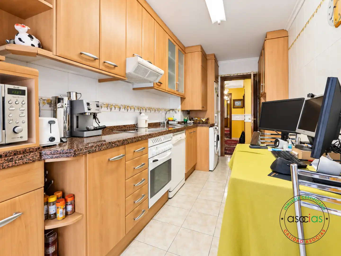 Cocina de Piso en venta en Gijón  con Calefacción y Parquet