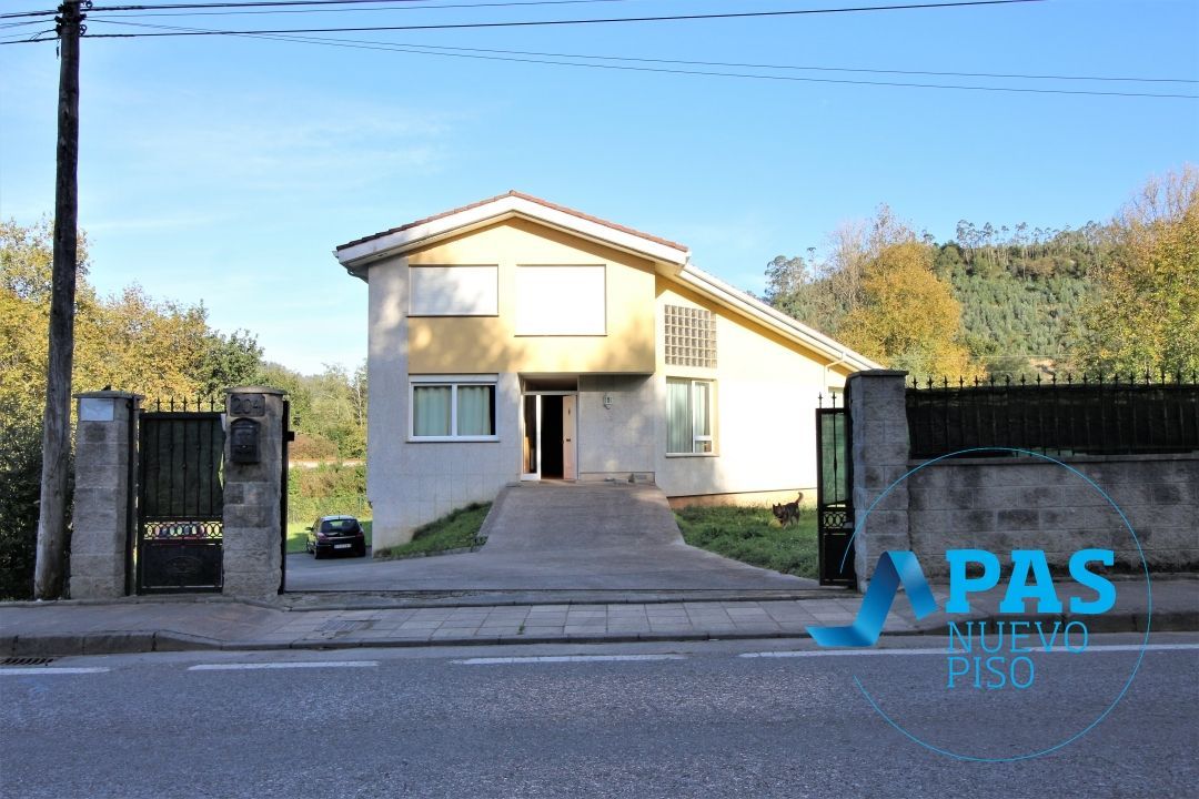 Vista exterior de Casa o chalet en venta en Medio Cudeyo con Calefacción, Jardín privado y Terraza