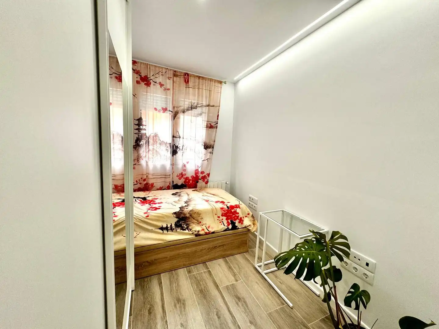 Dormitori de Casa o xalet de lloguer en Alicante / Alacant amb Aire condicionat, Terrassa i Moblat