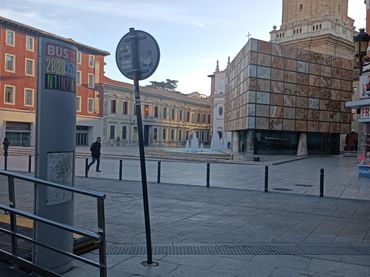 Business premises for sale in Calle de Don Jaime I