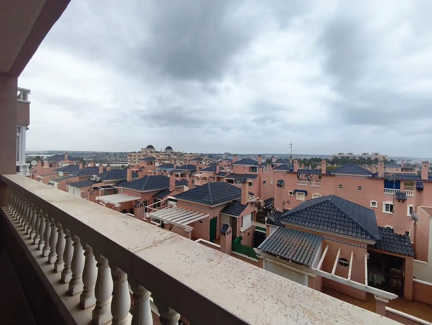 Mini appartamento con terrazza in affitto a Avenida SALAMANCA 34, imagen 18