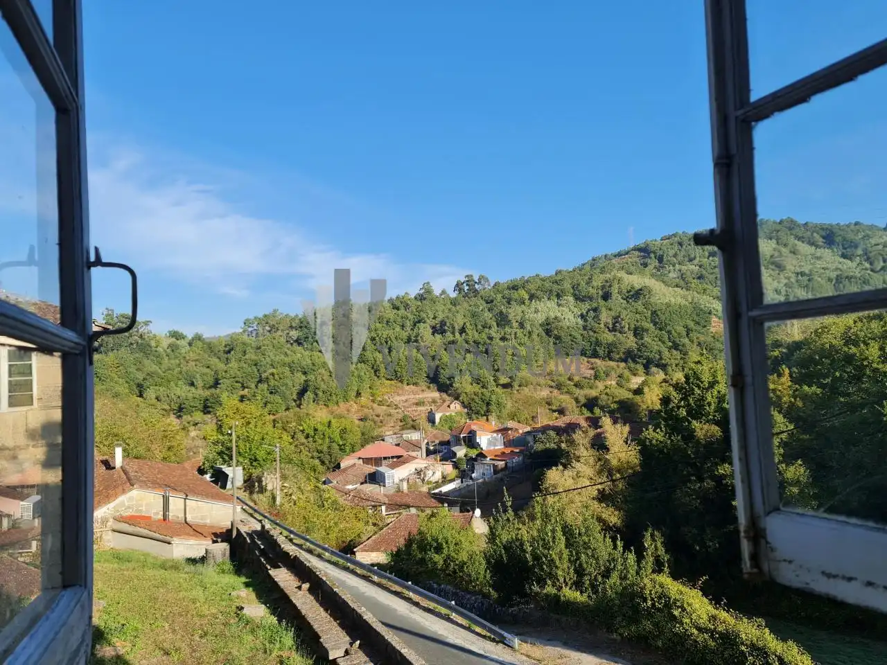 Vista exterior de Casa o chalet en venta en Cenlle con Jardín privado, Terraza y Balcón