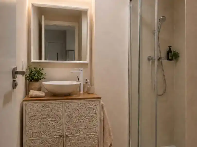 Bany de Dúplex de lloguer en Córdoba amb Aire condicionat, Jardí privat i Parquet