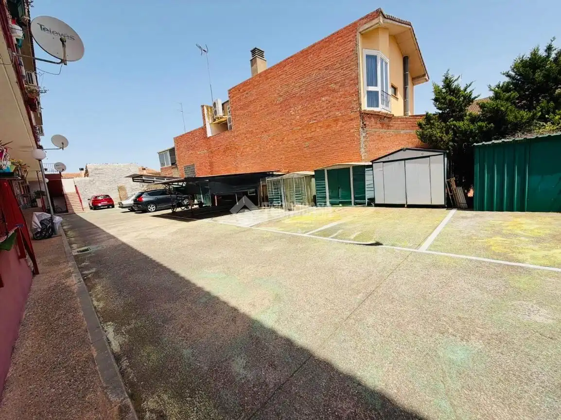 Flat for sale in Venta del Olivar