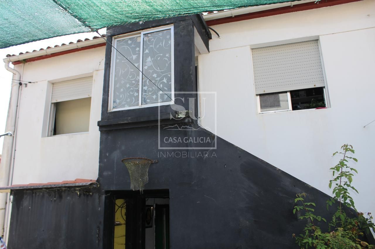 Vista exterior de Casa o chalet en venta en Bueu con Calefacción y Jardín privado