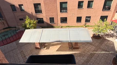 Foto 5 de Piso de alquiler en Calle la Cora, 4, Parque Lagos, Granada