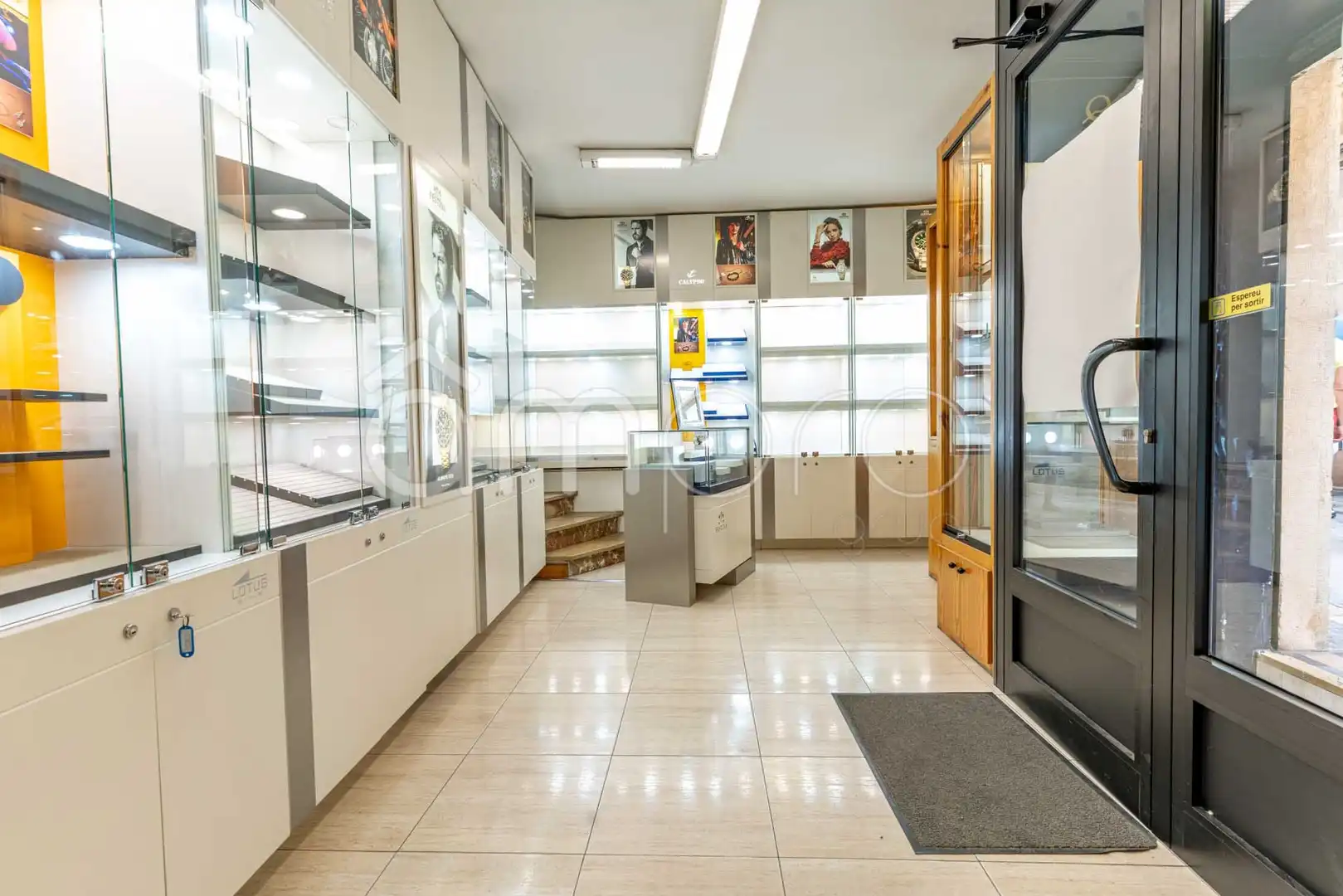 Local comercial en alquiler en N/A, imagen 18