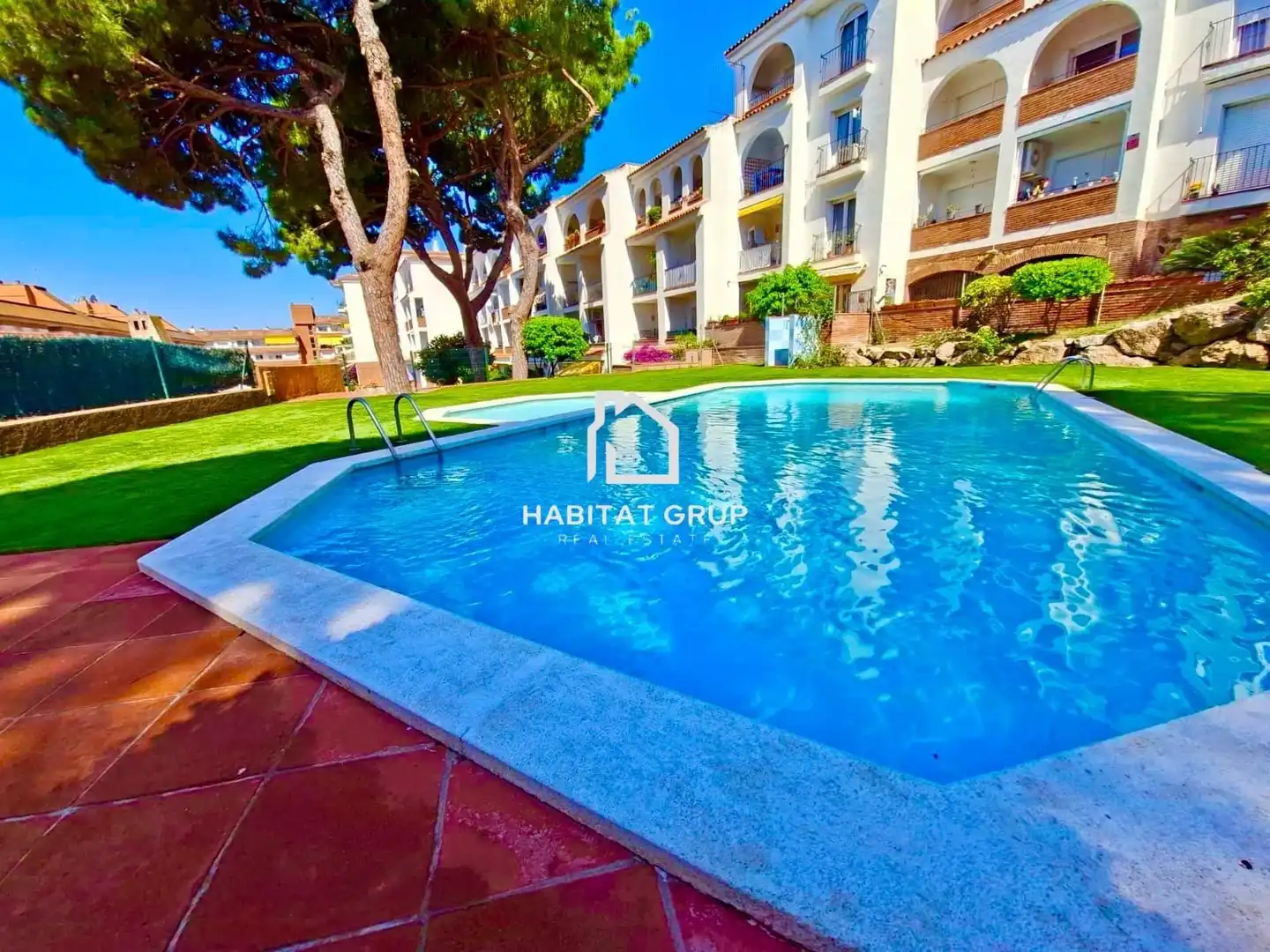 Maison mitoyenne avec piscine à vendre à Fenals, imagen 2