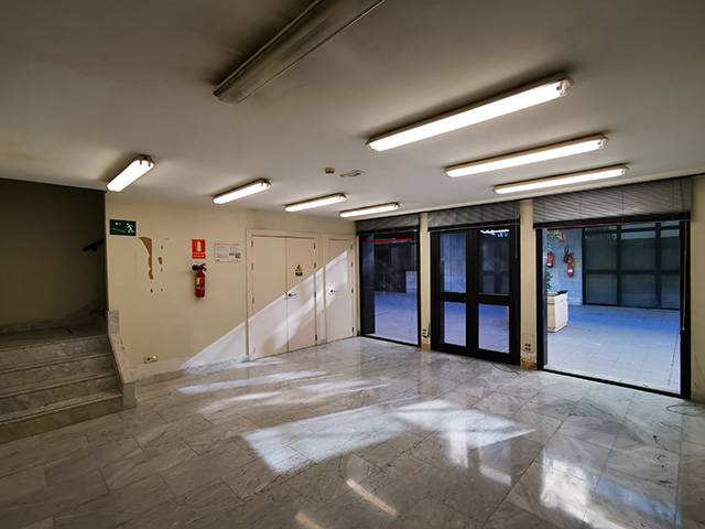 Oficina en Alquiler en Triana Oeste