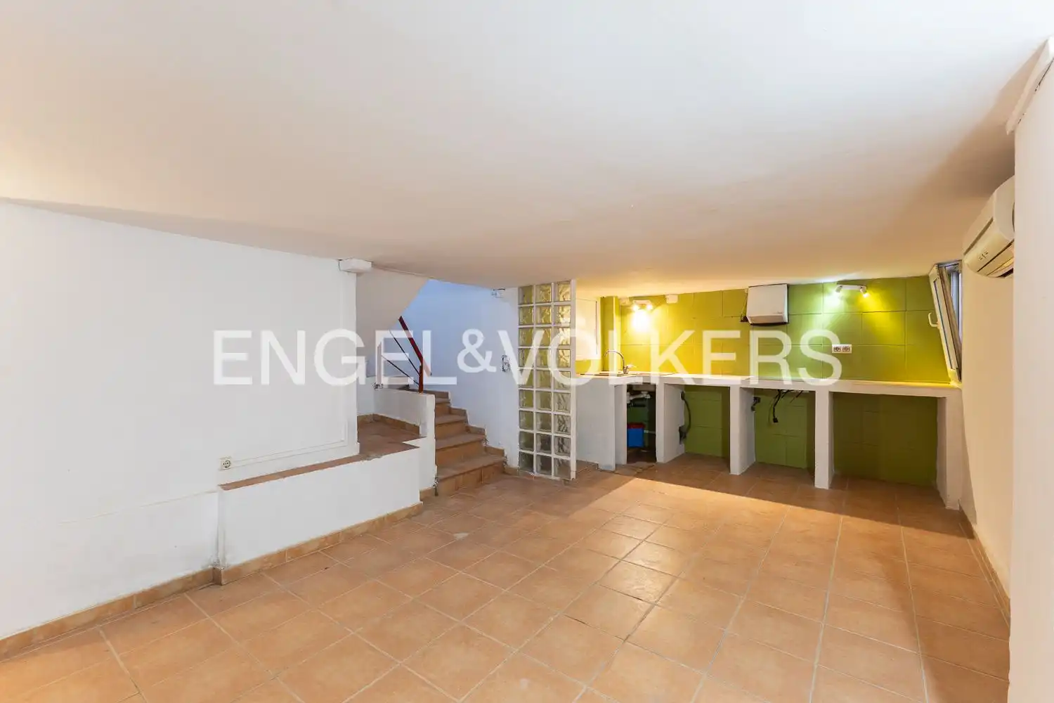 Piso en venta en Valencia con Aire acondicionado, Calefacción y Terraza