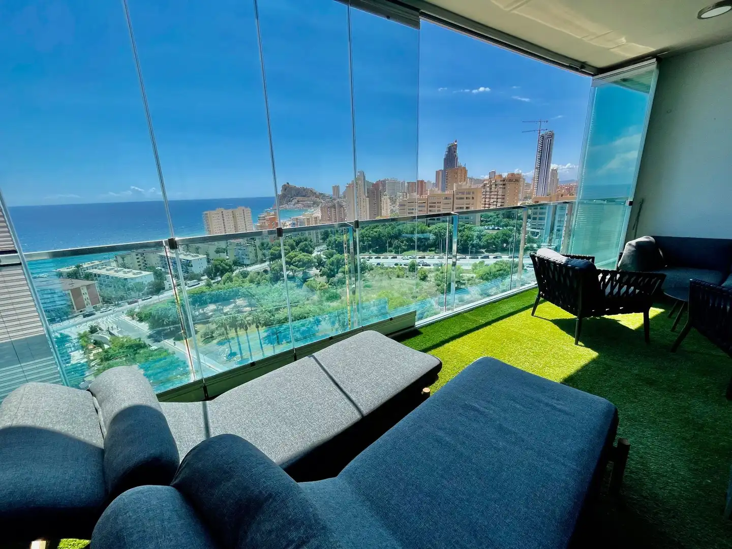 Apartment with pool for sale in Playa de Poniente, imagen 4