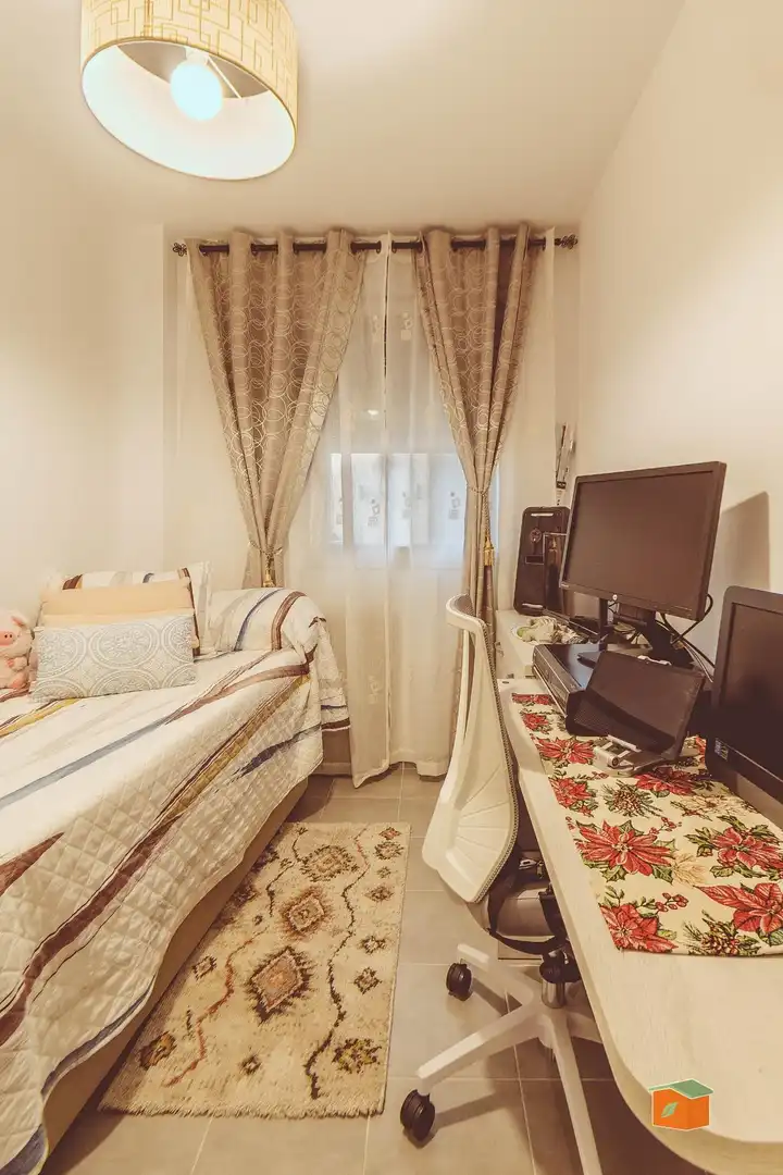 Habitación de Piso en venta en La Sénia con Trastero, Amueblado y Alarma