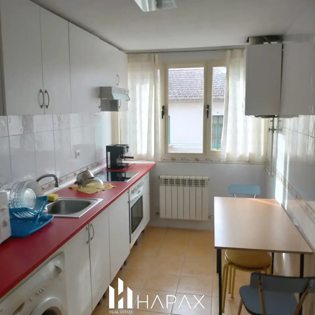 Flat with lift for sale in Calvarrasa de Abajo - CL TRASERA DE LA IGLESIA, imagen 3