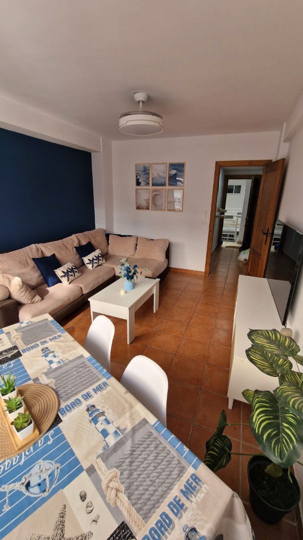 Flat to rent in Centro, Estepona Pueblo