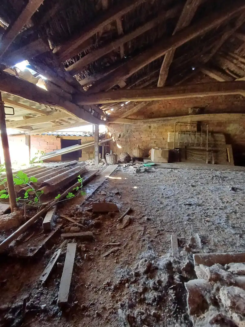 Finca rústica en venda en Valverde de la Virgen amb Calefacció i Terrassa