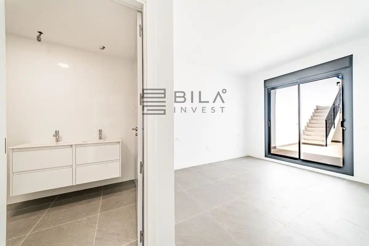 Piso con piscina en venta en Urbanización Myramar Costa, imagen 12