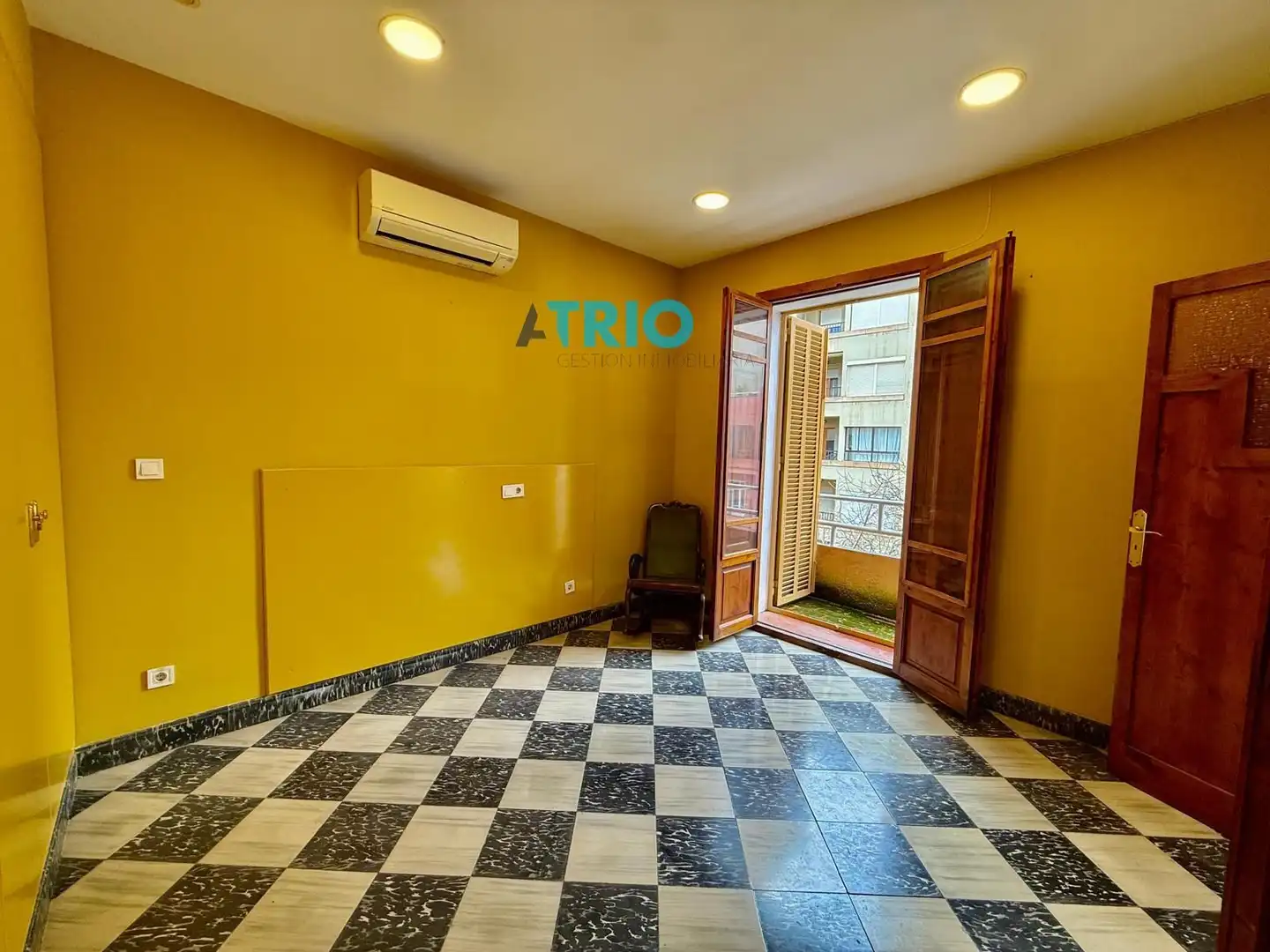 Vista exterior de Ático en venta en  Palma de Mallorca con Aire acondicionado, Terraza y Trastero
