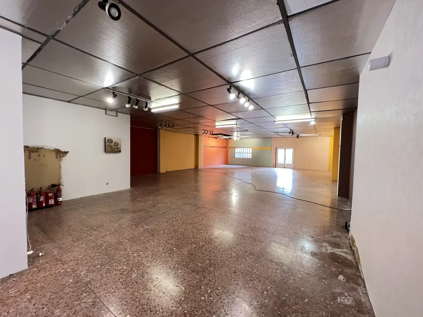Local comercial en venda a Carrer de Mossèn Àngel Rodamilans, imagen 4