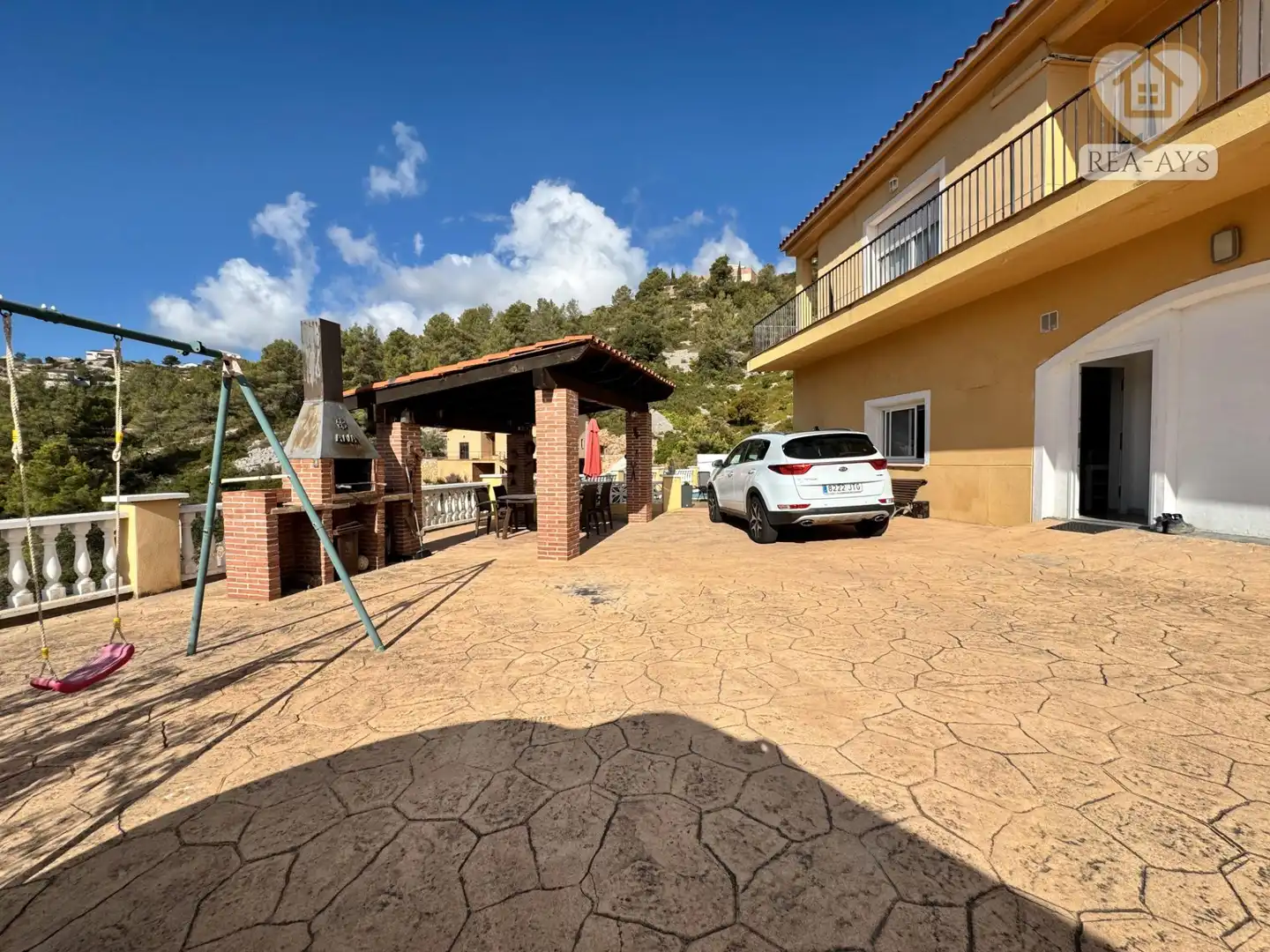 Vista exterior de Casa o xalet en venda en Olesa de Bonesvalls amb Calefacció, Jardí privat i Parquet