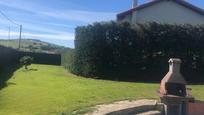 Jardí de Casa o xalet en venda en Marina de Cudeyo amb Jardí privat, Traster i Moblat
