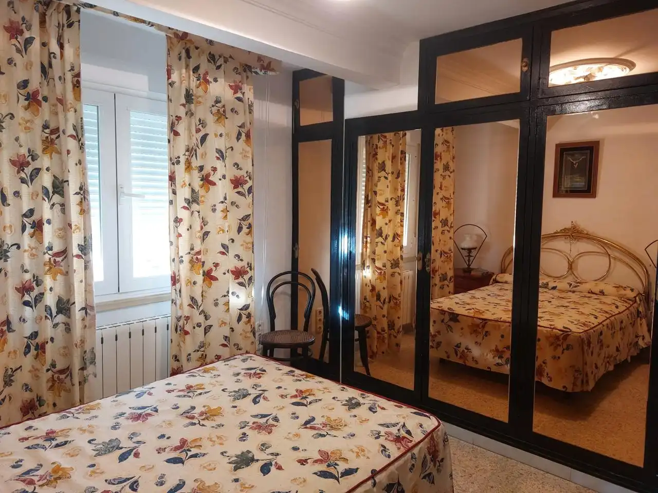 Habitación de Piso de alquiler en Cádiz con Balcón