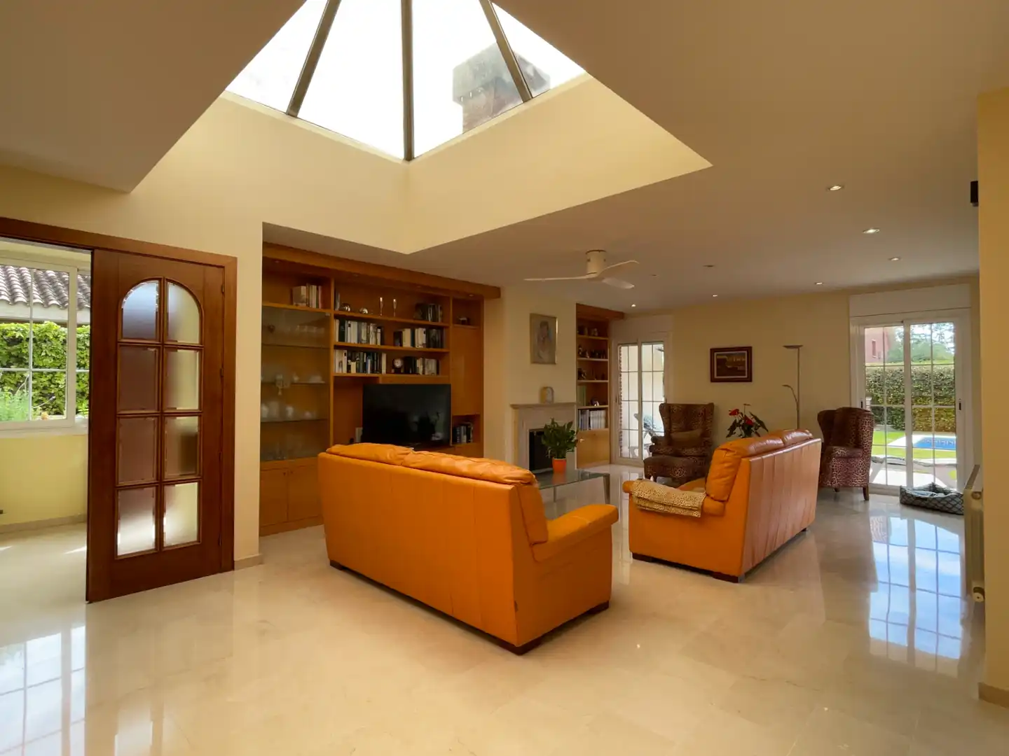 Sala d'estar de Casa o xalet en venda en Sant Vicenç de Montalt amb Aire condicionat, Calefacció i Jardí privat