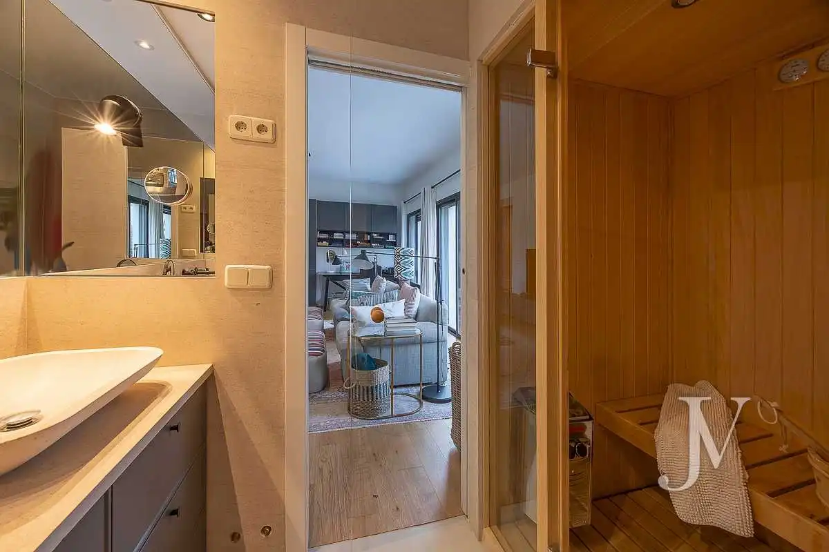 Habitación de Casa o chalet en venta en Ciudalcampo con Aire acondicionado, Calefacción y Jardín privado