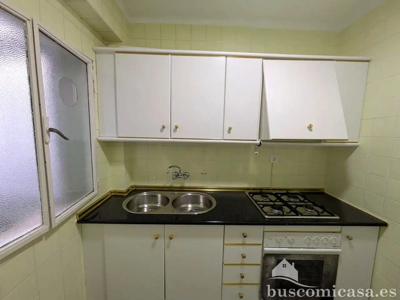 Cocina de Piso para compartir en Linares con Aire acondicionado y Amueblado